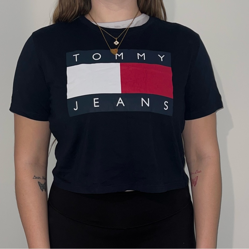 Navy blue Tommy Hilfiger crop top